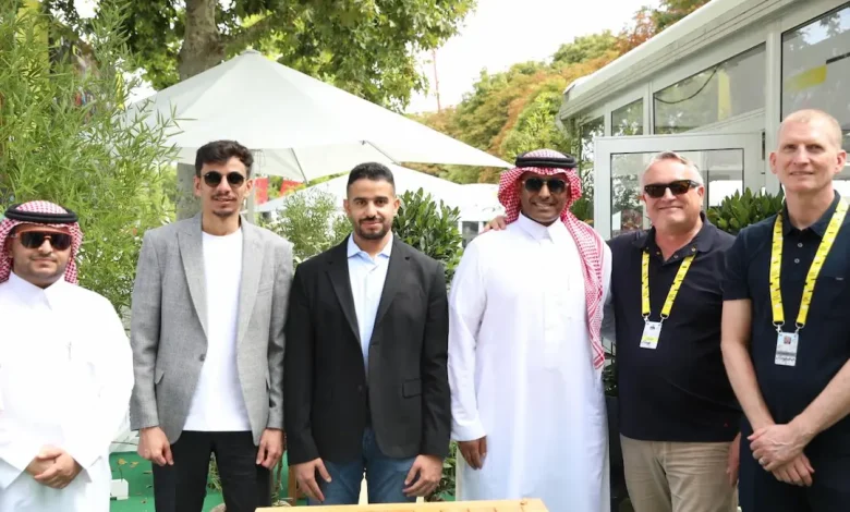 رئيس الاتحاد السعودي للدراجات يلتقي مسؤولي شركة GreenEDGE Cycling