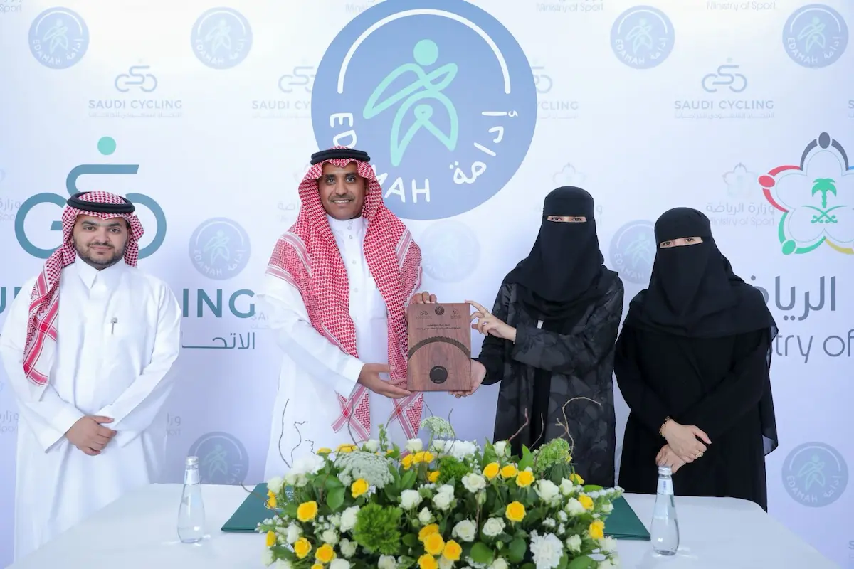 "اتحاد الدراجات" و”إدامة الطبية” يوقعان شراكة تنفيذ مشروع الملعب الأولمبي لرياضة الدراجات